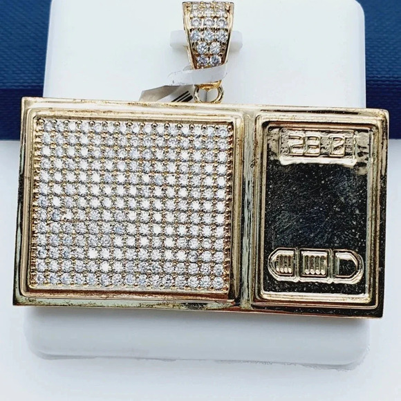 - "14K Gold Plated Cubic Zircon Pendant, EVBRS655 - Picture 8 of 11